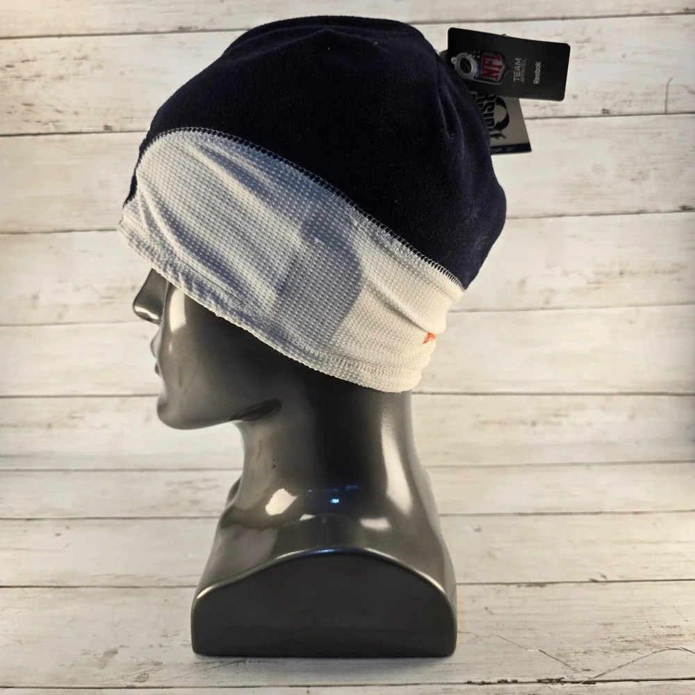 NWT Reebok NFL Denver Broncos Beanie NVY Blue White Fleece Waffle Knit Reverible
